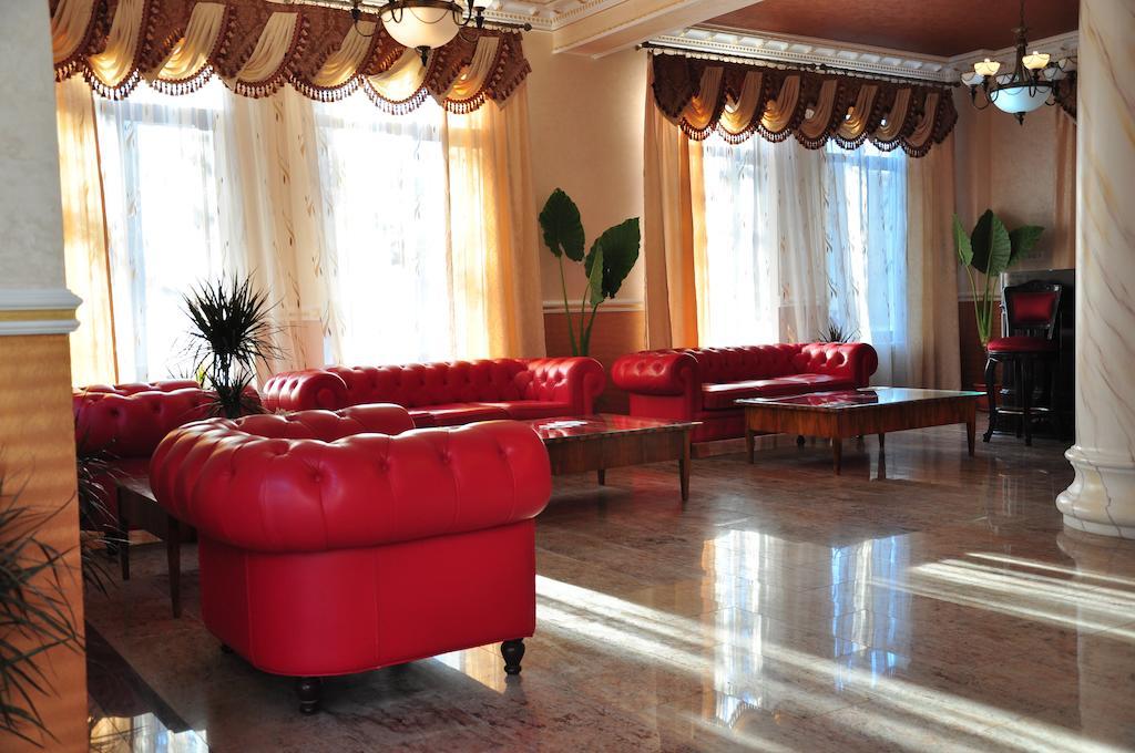 Vigo Grand Hotel Πλοέστι Εξωτερικό φωτογραφία