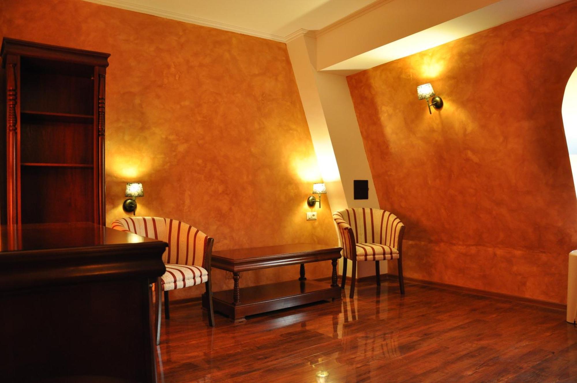 Vigo Grand Hotel Πλοέστι Δωμάτιο φωτογραφία