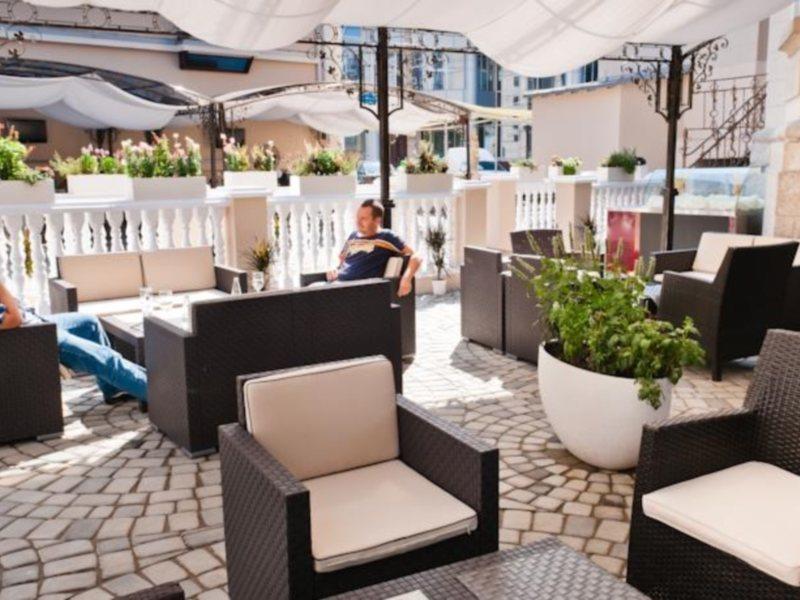 Vigo Grand Hotel Πλοέστι Εξωτερικό φωτογραφία